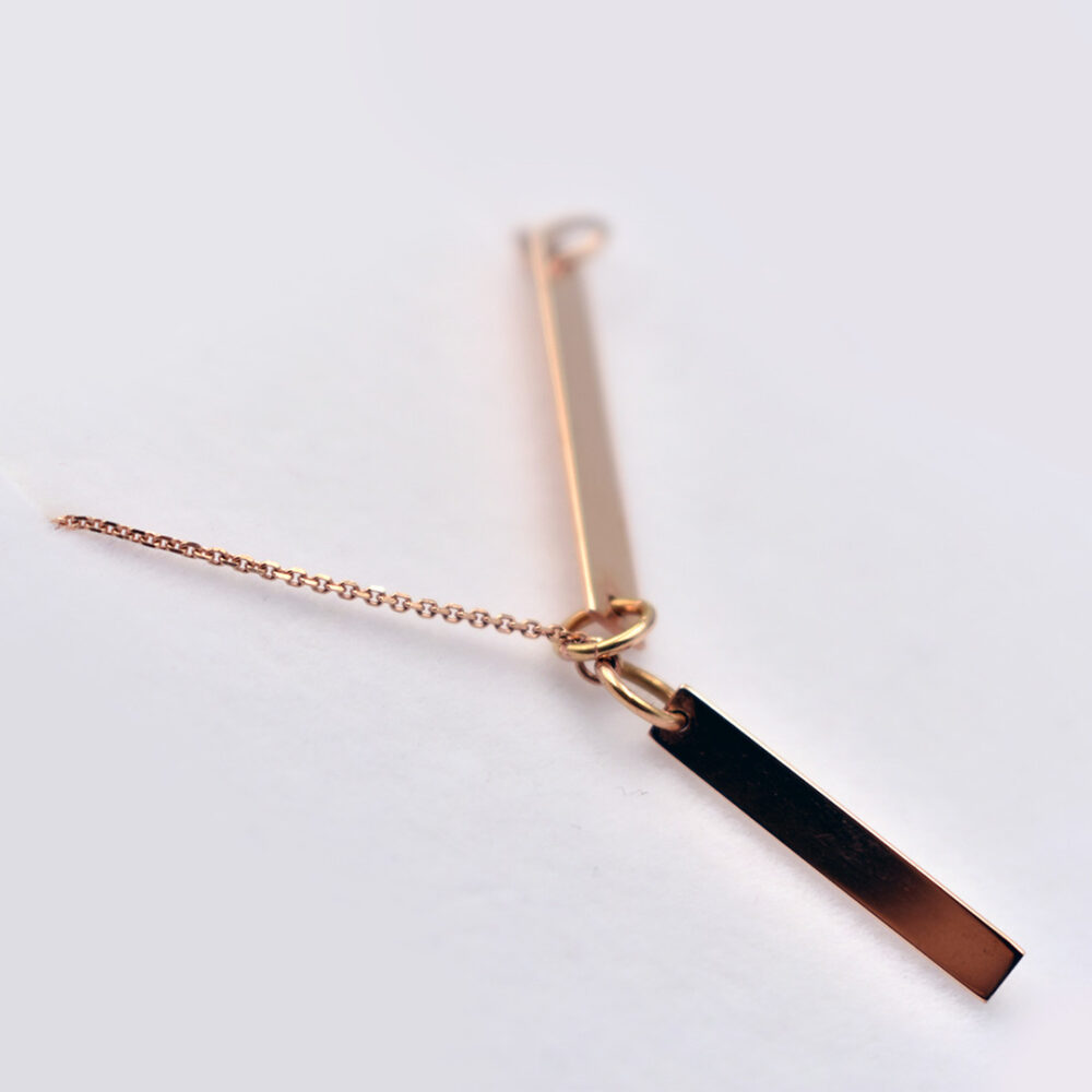 <p>ΡΟΖ ΧΡΥΣΟ ΚΟΛΙΕ "ΓΡΑΒΑΤΑ" ΠΛΑΚΑΚΙ</p>